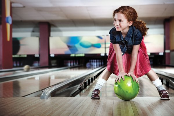 B is for bowling little girl min 1030x687