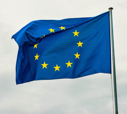 Euro flag v4