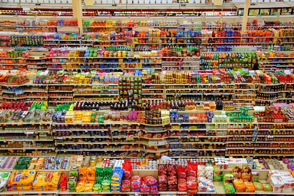 Inside our supermarket 900x600 %281%29