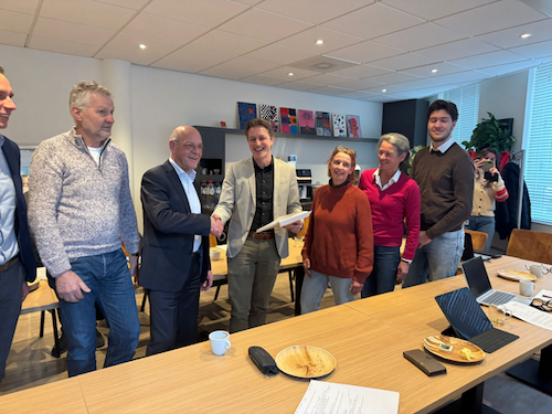 overhandiging-aquaductbijoirschot-2