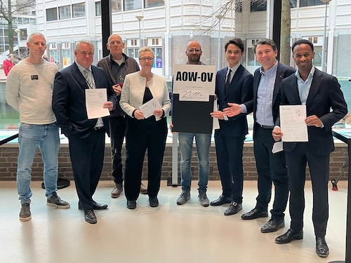 overhandiging-petitie-aowov-27jan26