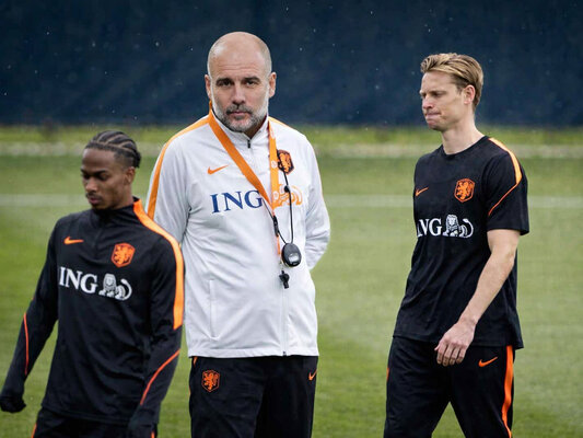 Guardiola oranje