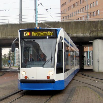 Tram 12
