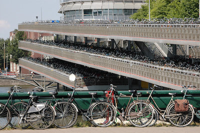 Bicycle parking lot 400pix